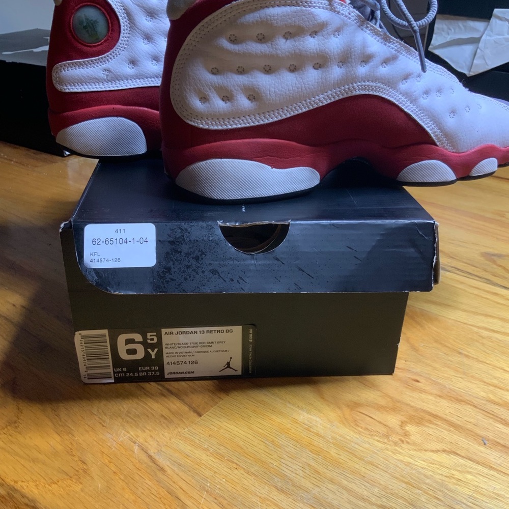 Sneakers - Picture 3 of 4
